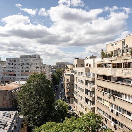 Spacious And Cozy Apartment In Central בוקרשט מראה חיצוני תמונה