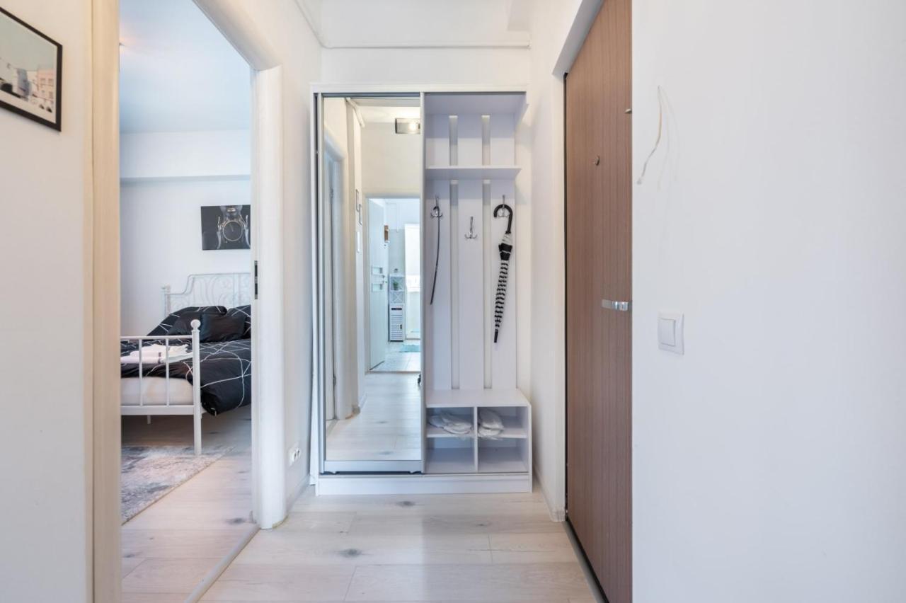 Spacious And Cozy Apartment In Central בוקרשט מראה חיצוני תמונה